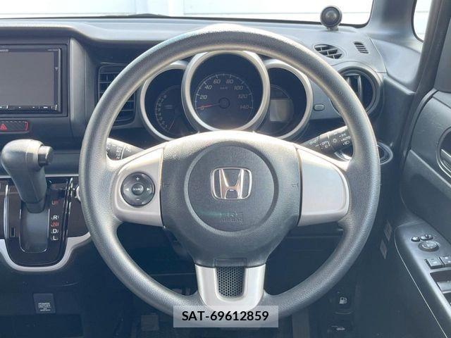 Honda N BOX 2014-01 8438509-10