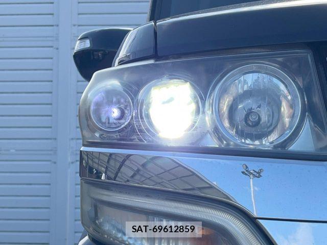 Honda N BOX 2014-01 8438509-11