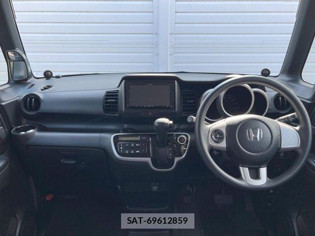 Honda N BOX 2014-01 8438509-1