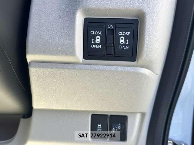 Honda N BOX 2026-06 8438479-15