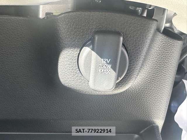 Honda N BOX 2026-06 8438479-16