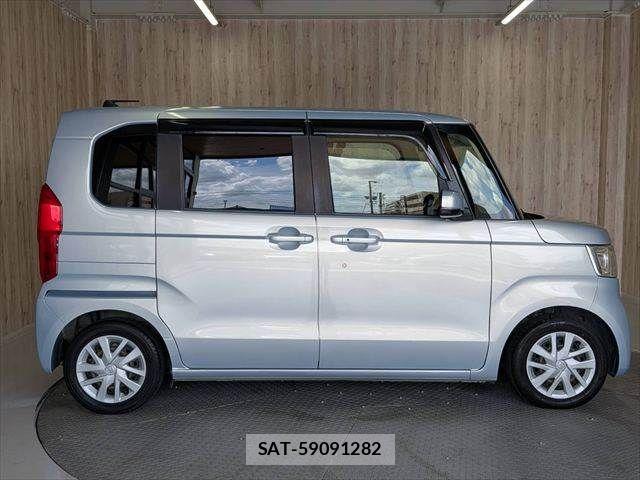 Honda N BOX 2019-09 8438506-15