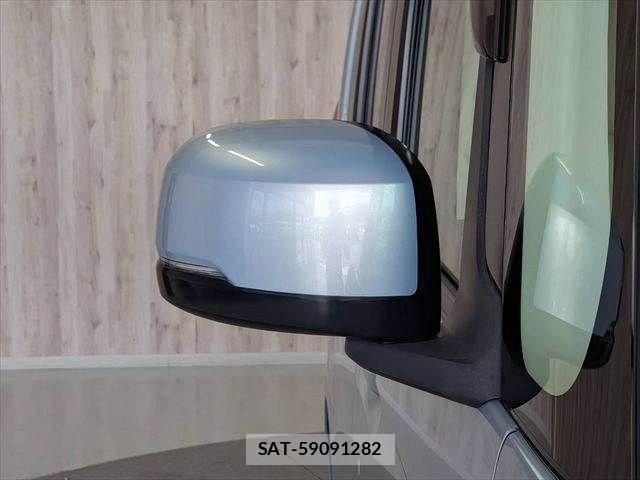 Honda N BOX 2019-09 8438506-23