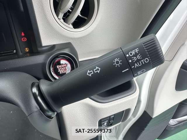 Honda N BOX 2026-06 8438486-17