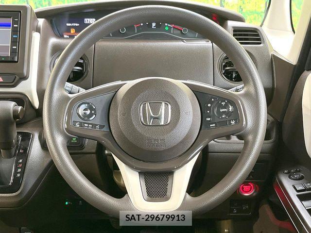 Honda N BOX 2022-06 8438487-9