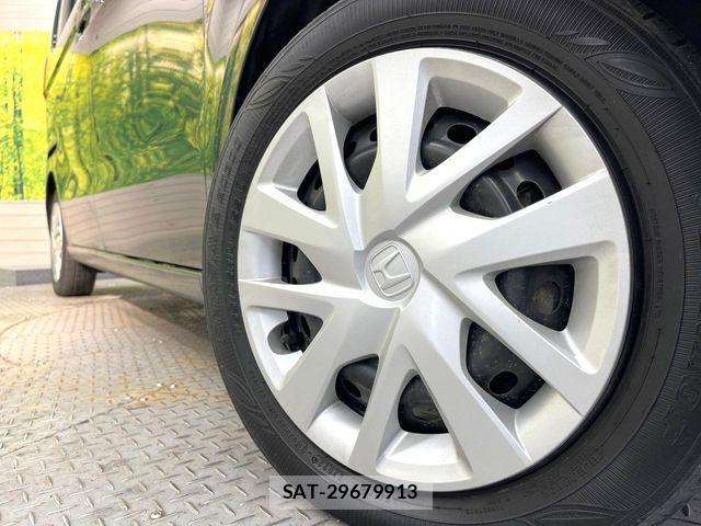 Honda N BOX 2022-06 8438487-11
