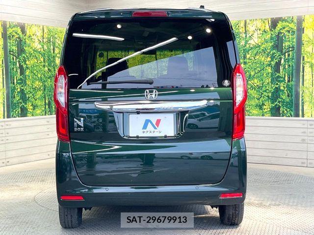 Honda N BOX 2022-06 8438487-14