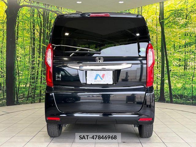 Honda N BOX 2019-08 8438497-14