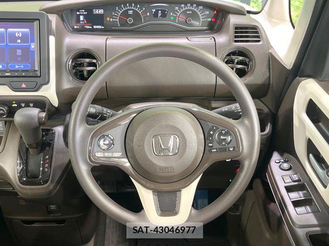 Honda N BOX 2023-03 8457981-10