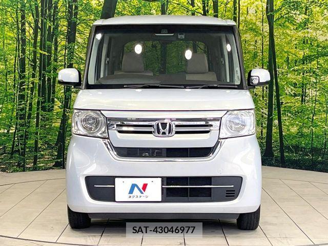 Honda N BOX 2023-03 8457981-13