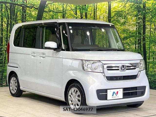 Honda N BOX 2023-03 8457981-15