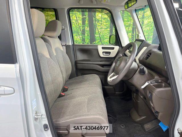 Honda N BOX 2023-03 8457981-7