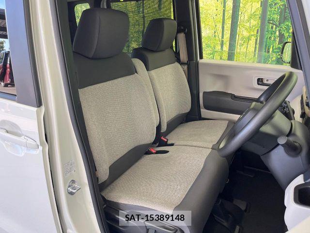Honda N BOX 2023-10 8457983-8