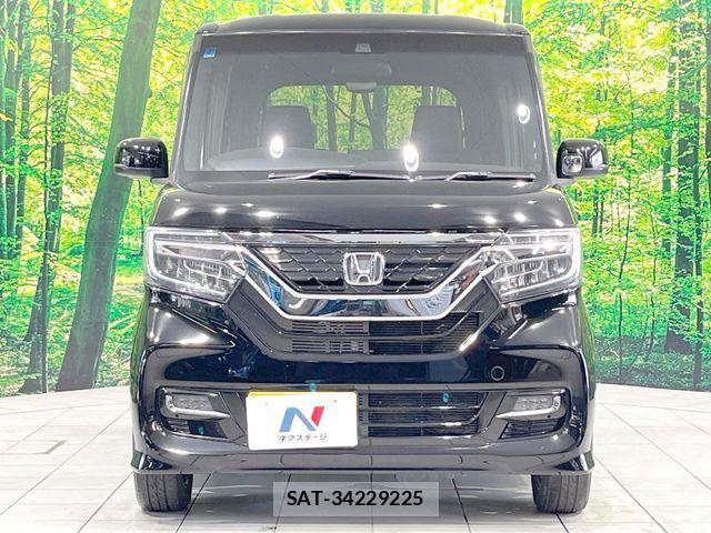Honda N BOX 2018-03 8457137-13
