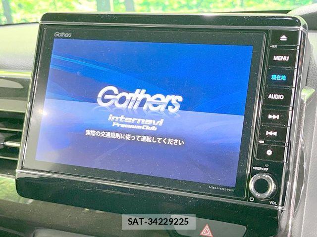 Honda N BOX 2018-03 8457137-2