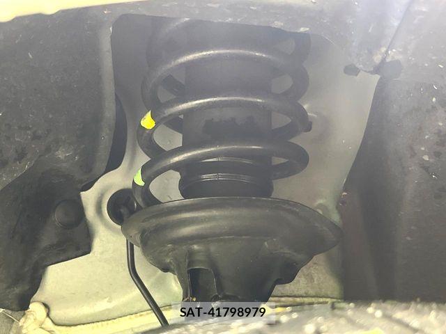 Honda N BOX 2023-10 8457973-19