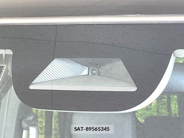Honda N BOX 2025-04 8457980-5