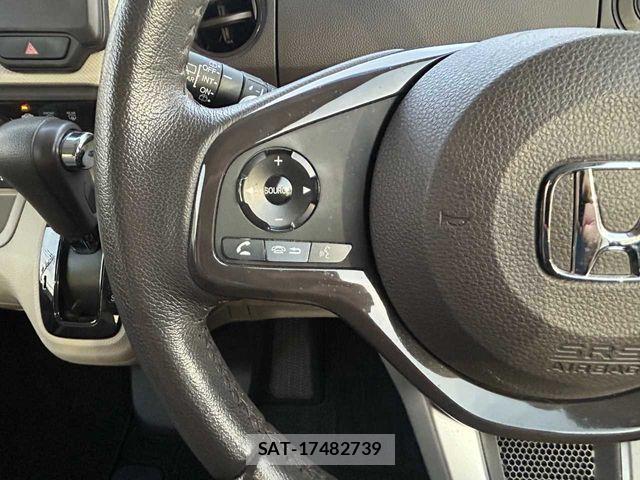 Honda N BOX 2018-01 8457997-9