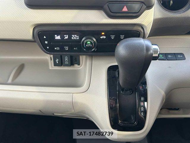 Honda N BOX 2018-01 8457997-13