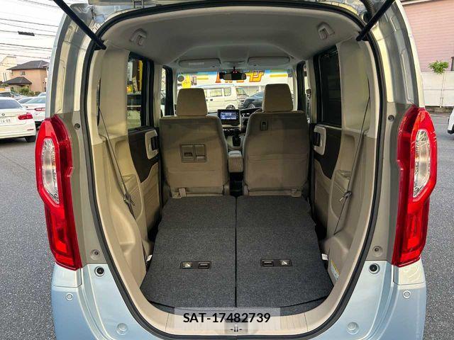 Honda N BOX 2018-01 8457997-23