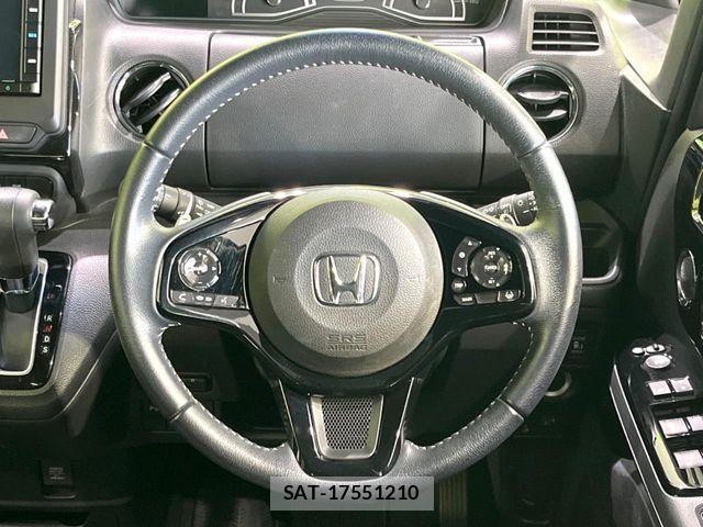 Honda N BOX 2022-01 8457977-10