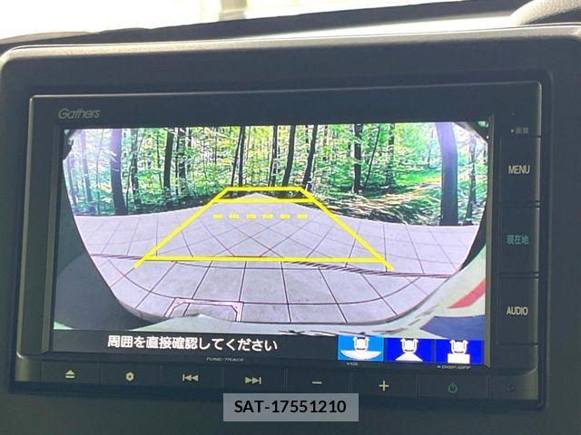 Honda N BOX 2022-01 8457977-4