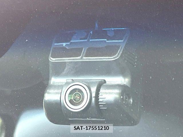 Honda N BOX 2022-01 8457977-5