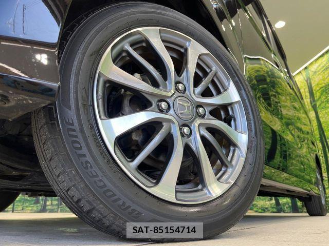Honda N BOX 2021-04 8457985-12