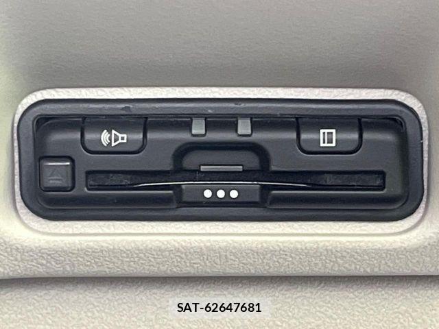 Honda N BOX 2025-12 8457975-6