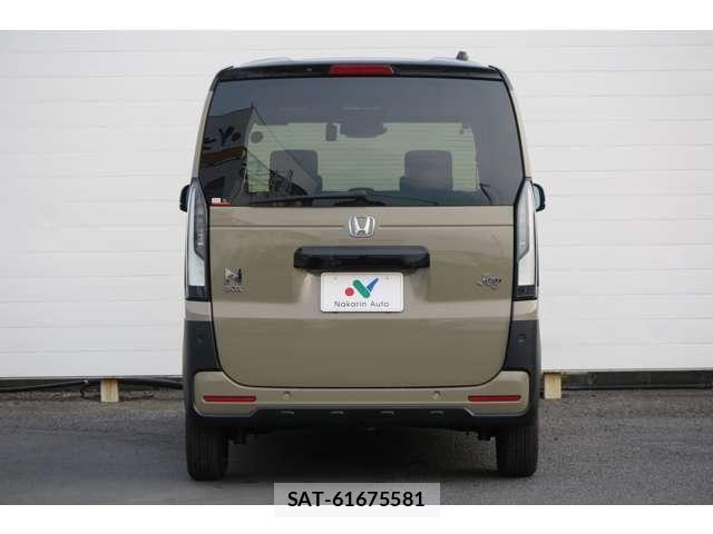 Honda N BOX 2024-12 8457974-5