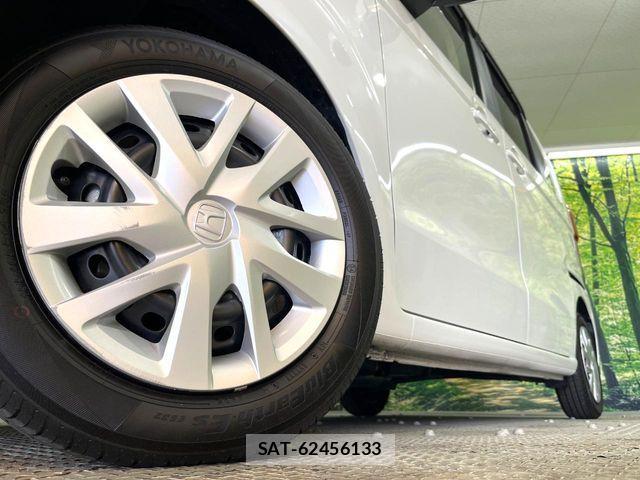 Honda N BOX 2022-06 8457986-8