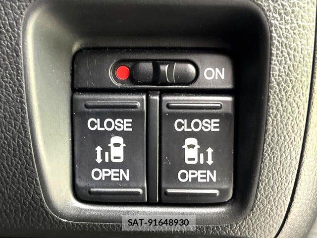 Honda N BOX 2017-02 8458000-4