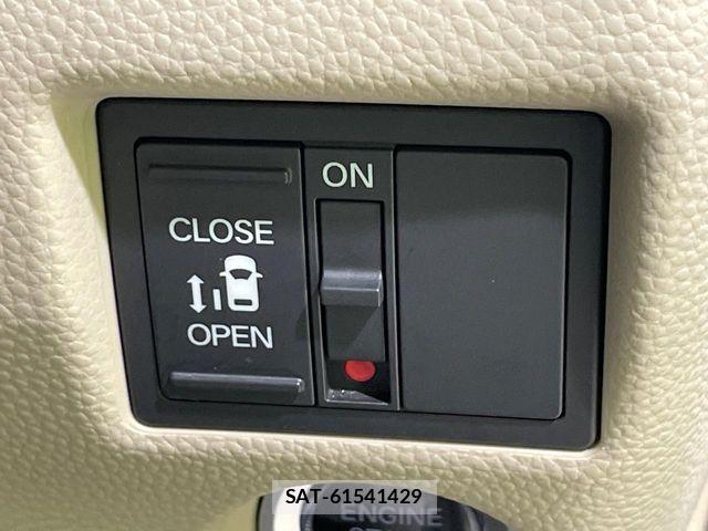 Honda N BOX 2019-01 8457996-2