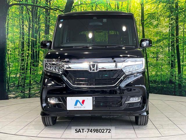 Honda N BOX 2018-10 8457984-13