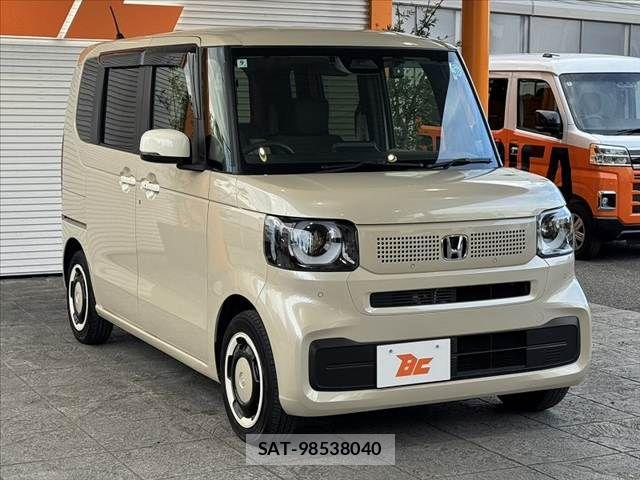 Honda N BOX 2024-09 8457979-9