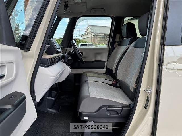 Honda N BOX 2024-09 8457979-17