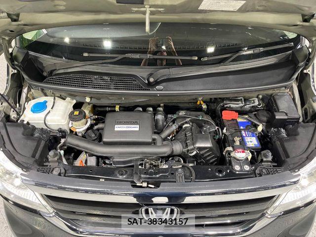 Honda N BOX 2019-12 8457993-17