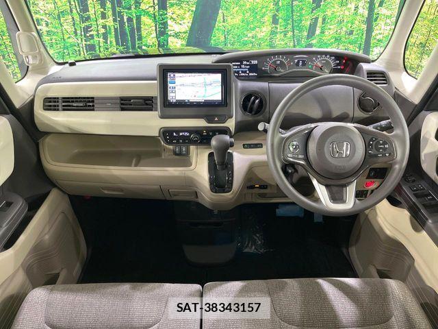 Honda N BOX 2019-12 8457993-4