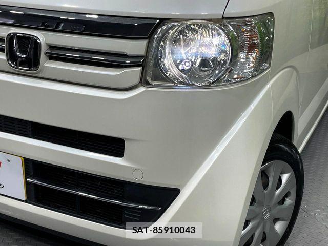 Honda N BOX 2017-02 8526044-13