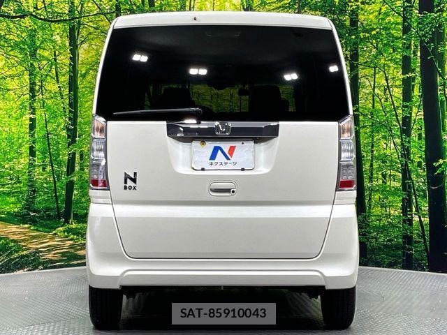 Honda N BOX 2017-02 8526044-16