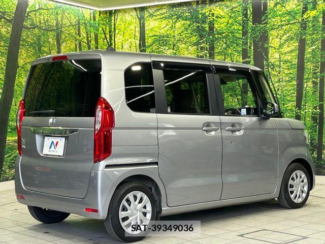 Honda N BOX 2019-08 8526024-16