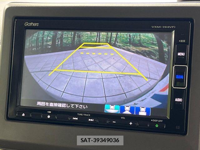 Honda N BOX 2019-08 8526024-3