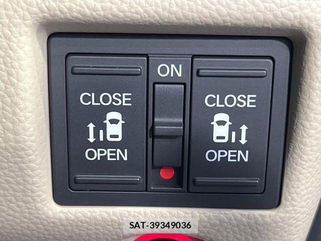 Honda N BOX 2019-08 8526024-4