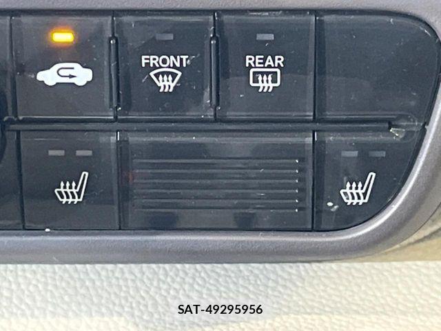 Honda N BOX 2020-01 8525984-7