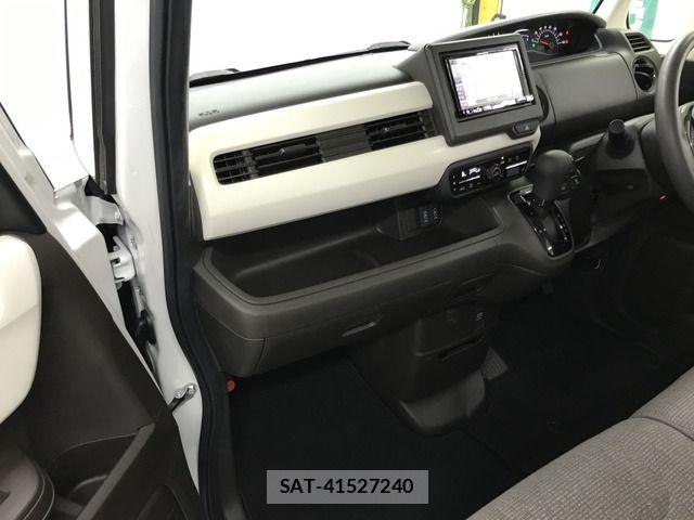 Honda N BOX 2022-09 8525983-16