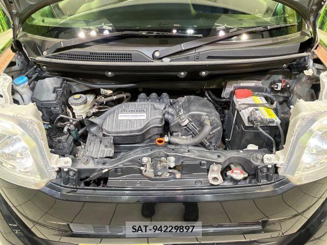 Honda N BOX 2013-11 8526048-17