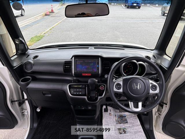 Honda N BOX 2016-07 8526059-1