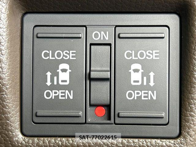 Honda N BOX 2023-05 8525958-4