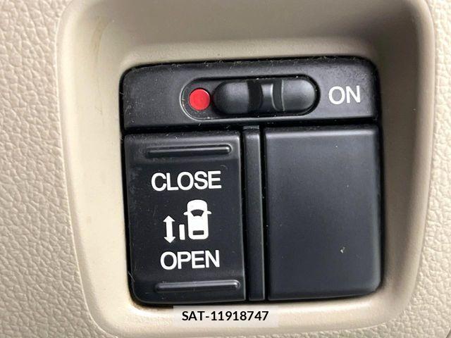 Honda N BOX 2012-11 8526056-6