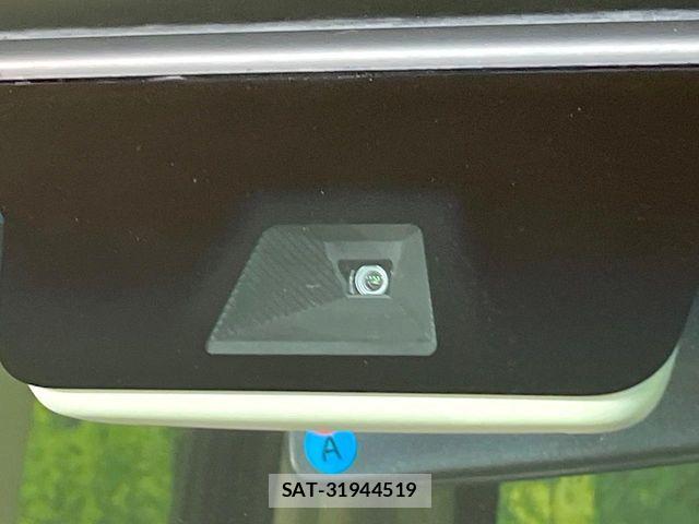 Honda N BOX 2021-12 8525974-2